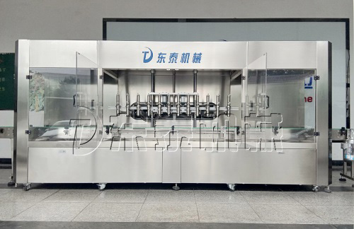 直線式食用油灌裝機(jī)灌裝精度怎么調(diào)？學(xué)會(huì)了真的很重要