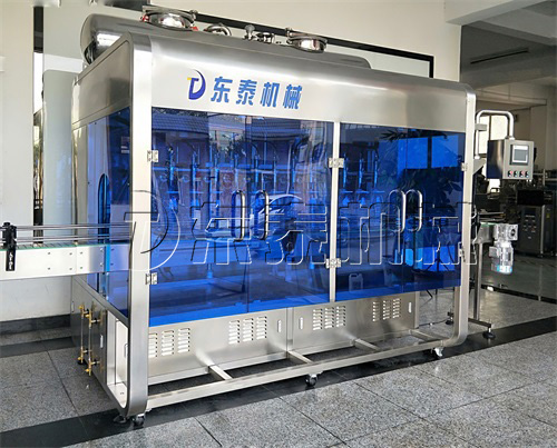 全自動食用油灌裝機(jī)日常維護(hù)別放松，東泰替你把關(guān)